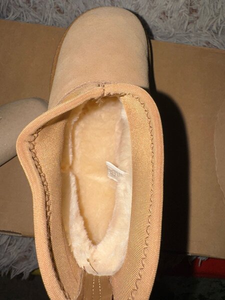 UGG Classic Mini Dipper.